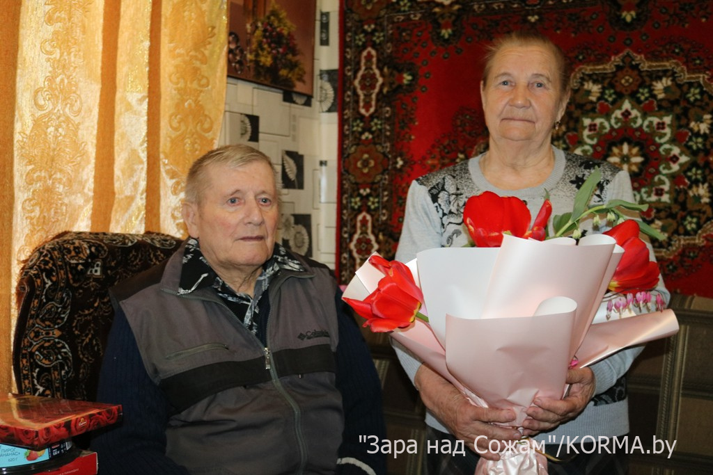 Жизнь прожить – не поле перейти: семья Воловиковых из деревни Ворновка отпраздновала 55-летний юбилей.