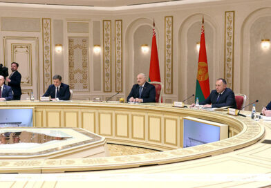 Лукашенко предлагает создать с Магаданской областью ювелирное СП