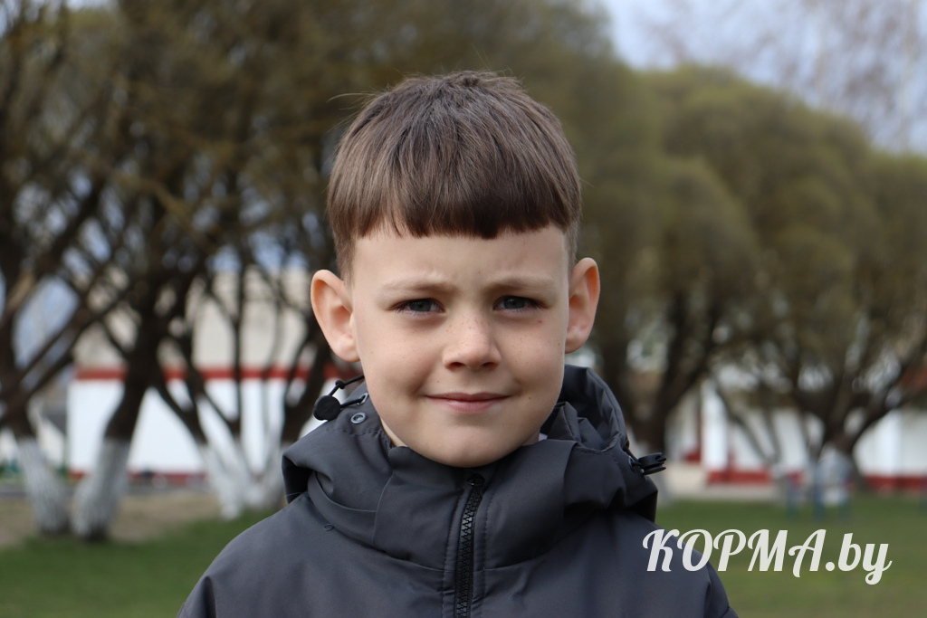 69e87292ef6c3_Yaroslav.JPG 69e87292ef6c3_Yaroslav.JPG