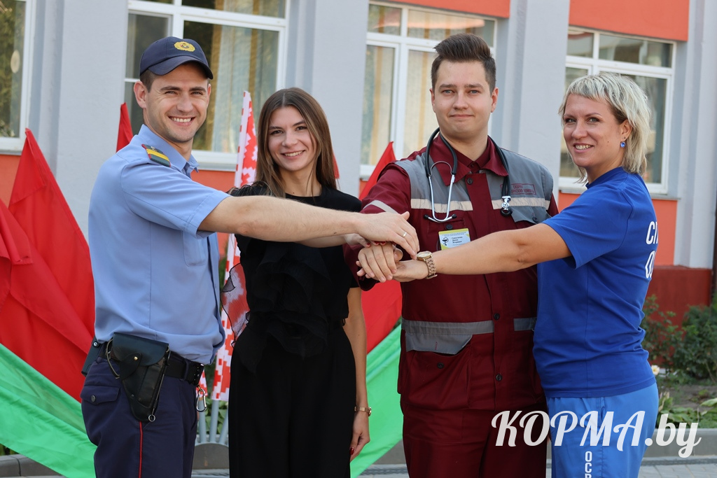 69e9edd28a47c_rabotniki.JPG 69e9edd28a47c_rabotniki.JPG