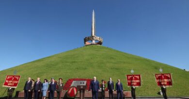 Лукашенко: для большинства белорусов День Независимости означает мир