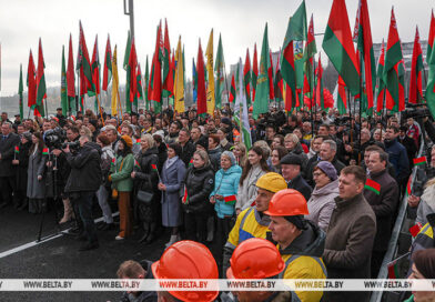 «Полешуков надо встряхнуть». Лукашенко рассказал, почему из всех предложений выбрал поездку в Мозырь «Полешуков надо встряхнуть». Лукашенко рассказал, почему из всех предложений выбрал поездку в Мозырь