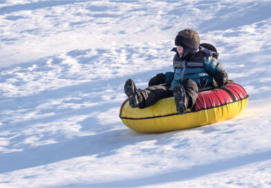 Тюбинг, «ватрушка», «бублик»: в прокуратуре Кормянского района напомнили об опасности катания на подобных приспособлениях